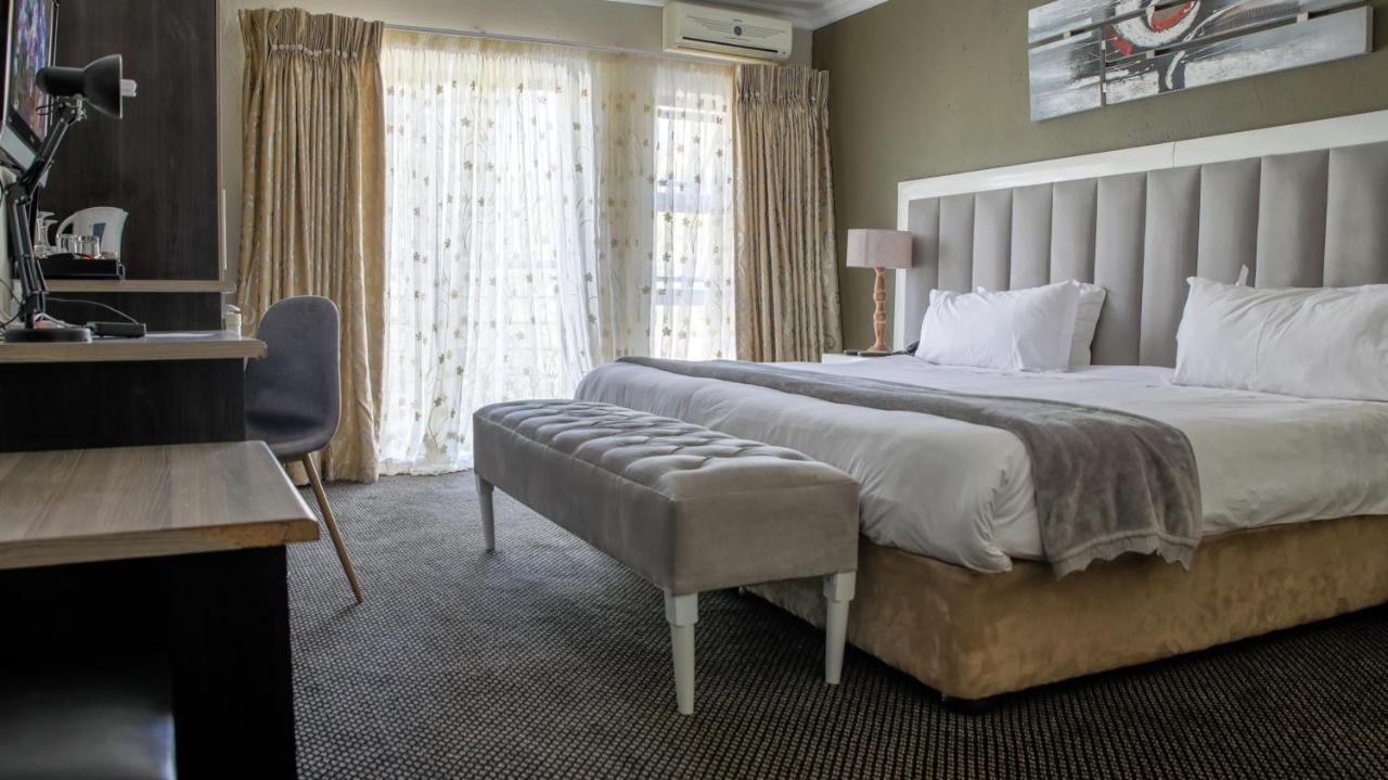 Ruby Stone Boutique Hotel 폴로콰네 외부 사진